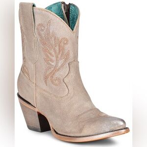 CORRAL WOMEN'S EMBROIDERED WESTERN FASHION BOOTIES - POINTED TOE Size 8.5